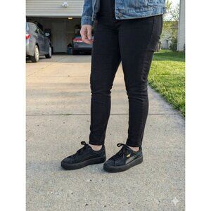 PUMA Vikky Stacked SD Black Suede Platform Sneakers Women's Size 6 369144-01 Low